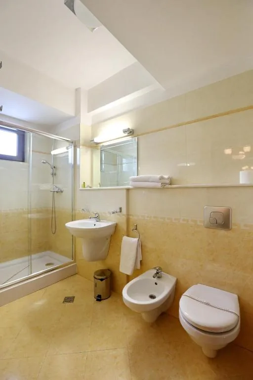 Cameră twin standard — Hotel Victoria